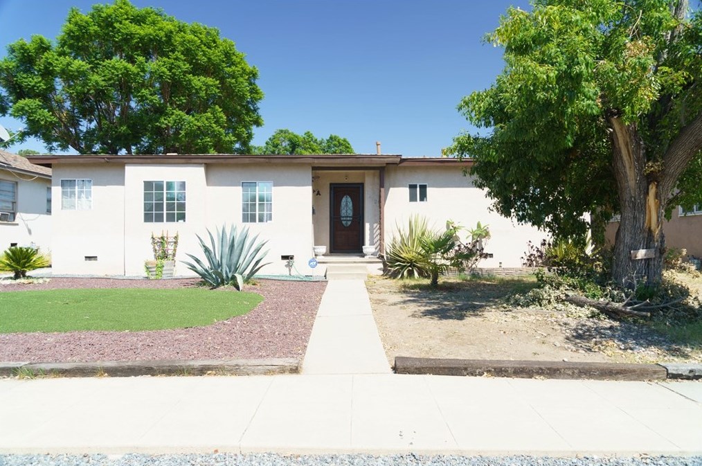 1972 San Antonio Ave, Pomona, CA 91766-5547