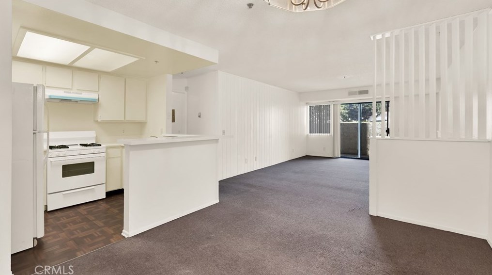 700 W 3rd St #a105, Santa Ana, CA 92701