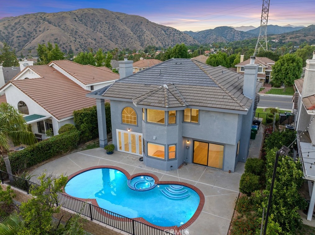 6030 Birdie Dr, La Verne, CA 91750