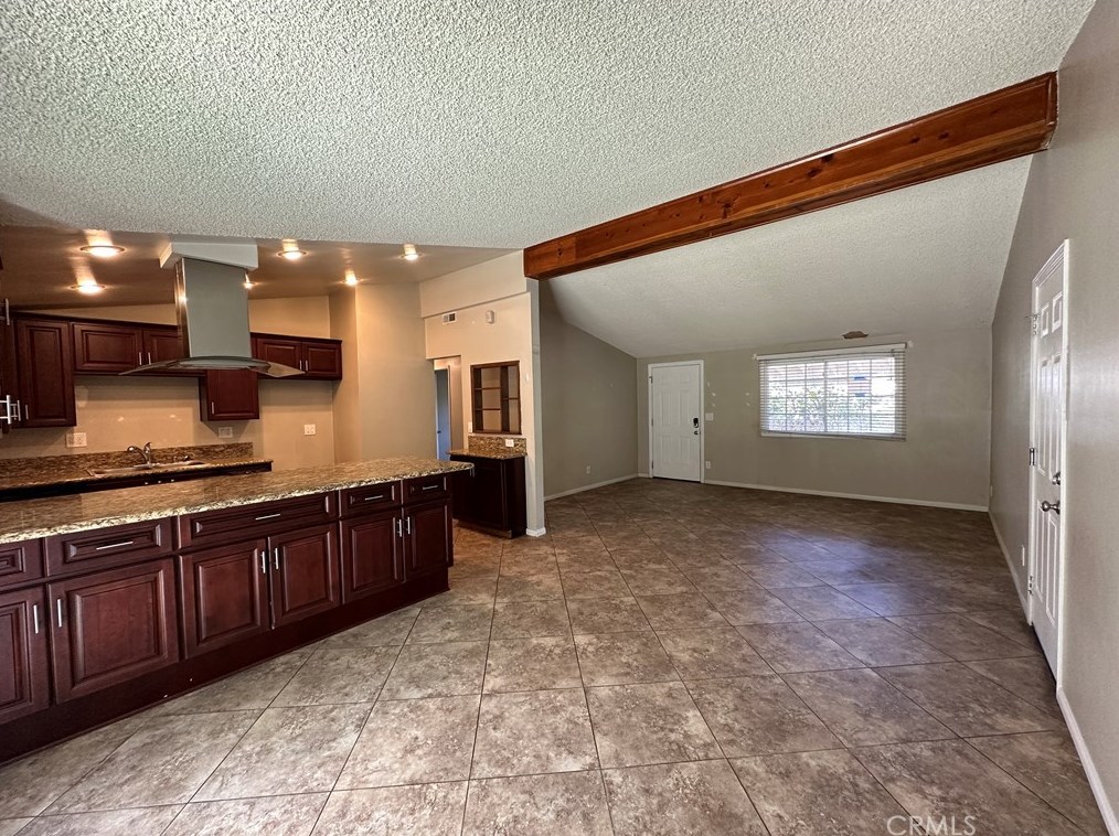 12126 El Oro Way, San Fernando CA  91344-2306 exterior