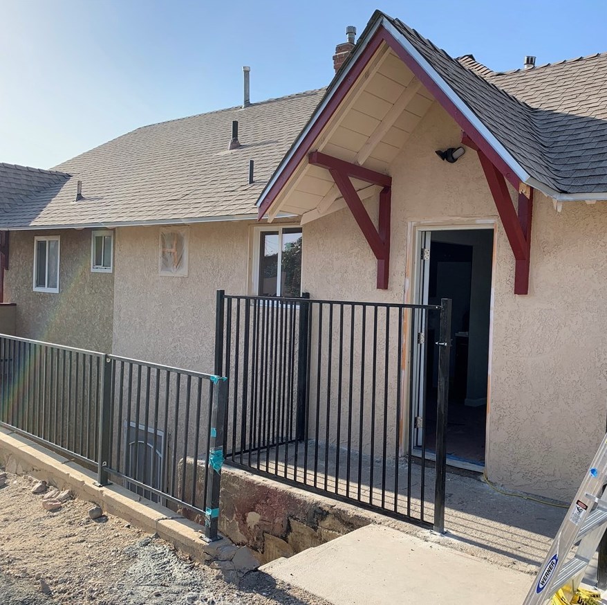 407 Barstow Rd, Barstow, CA 92311