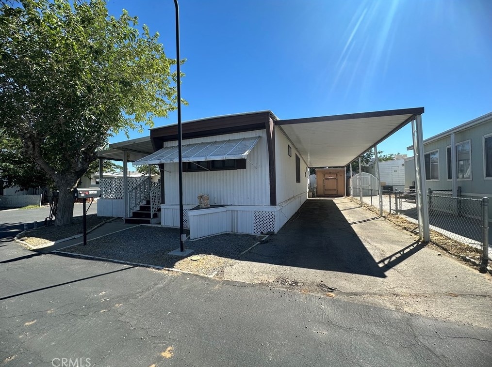 23456 Ottawa Rd #70, Apple Valley, CA 92308