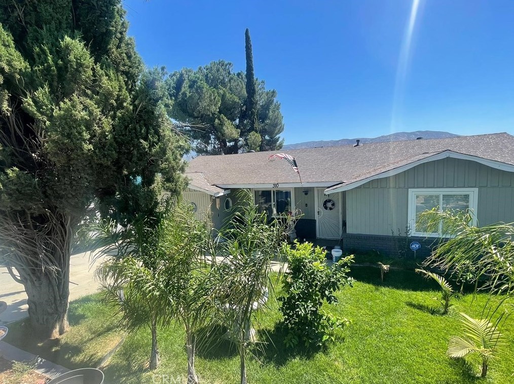310 Hoffer St, Banning, CA 92220-2519