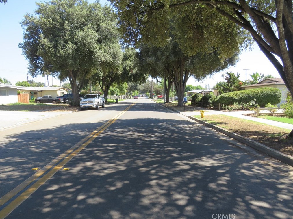 4052 Overland St, Riverside, CA 92503