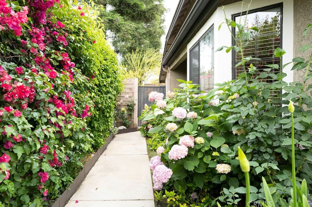 1917 Cobblefield Way, Glendora, CA 91740