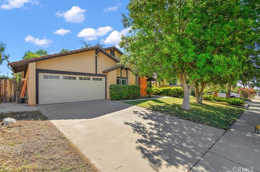 12560 Willow Tree Ave, Moreno Valley, CA 92553-4758