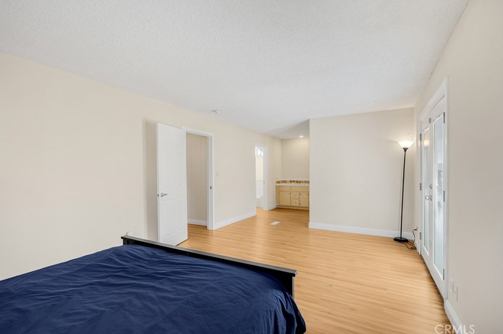 2105 San Marcos Pl, Claremont CA  91711-1766 exterior