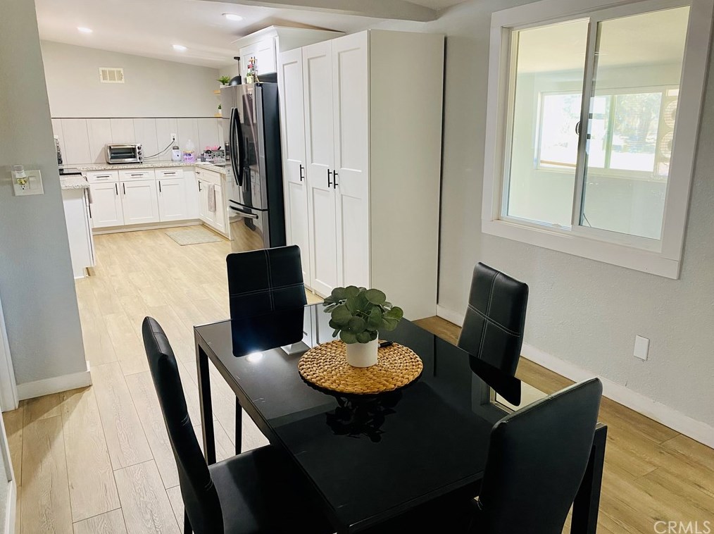 7218 7th Ave, Hesperia CA  92345-4473 exterior