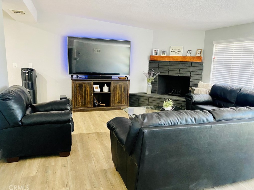 7218 7th Ave, Hesperia CA  92345-4473 exterior