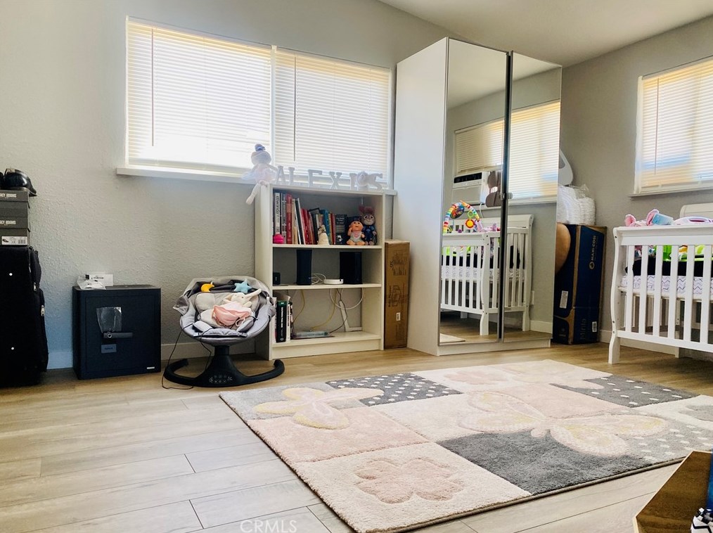 7218 7th Ave, Hesperia CA  92345-4473 exterior