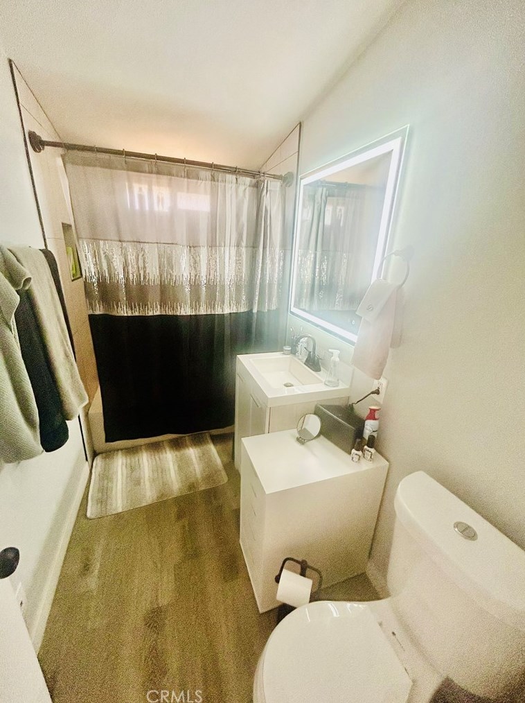 7218 7th Ave, Hesperia CA  92345-4473 exterior