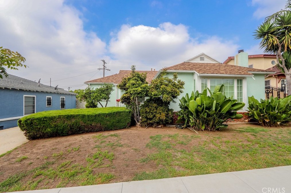 10237 S 4th Ave, Inglewood, CA 90303