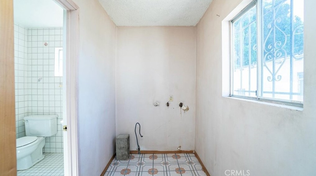 12912 Mccune Ave, Los Angeles CA  90066-3528 exterior