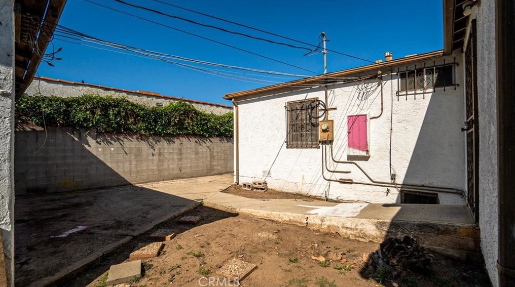 12912 Mccune Ave, Los Angeles CA  90066-3528 exterior