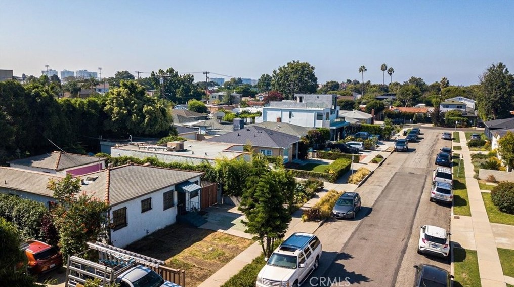 12912 Mccune Ave, Los Angeles CA  90066-3528 exterior