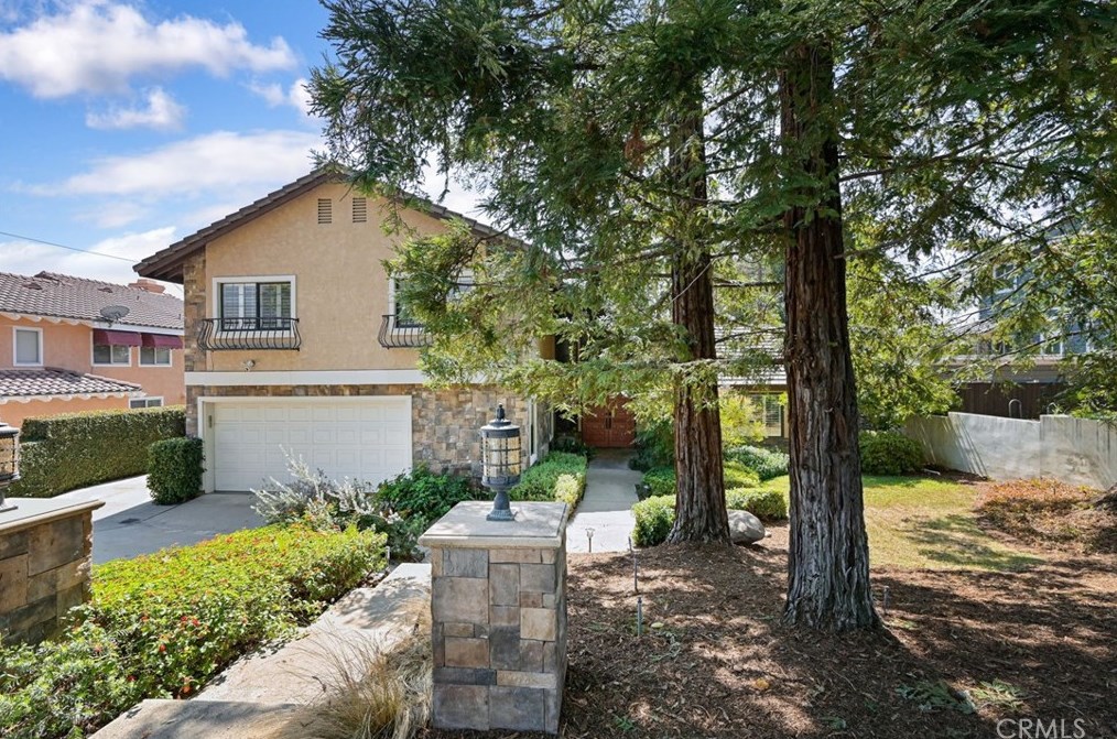 984 W 23rd St, Upland, CA 91784