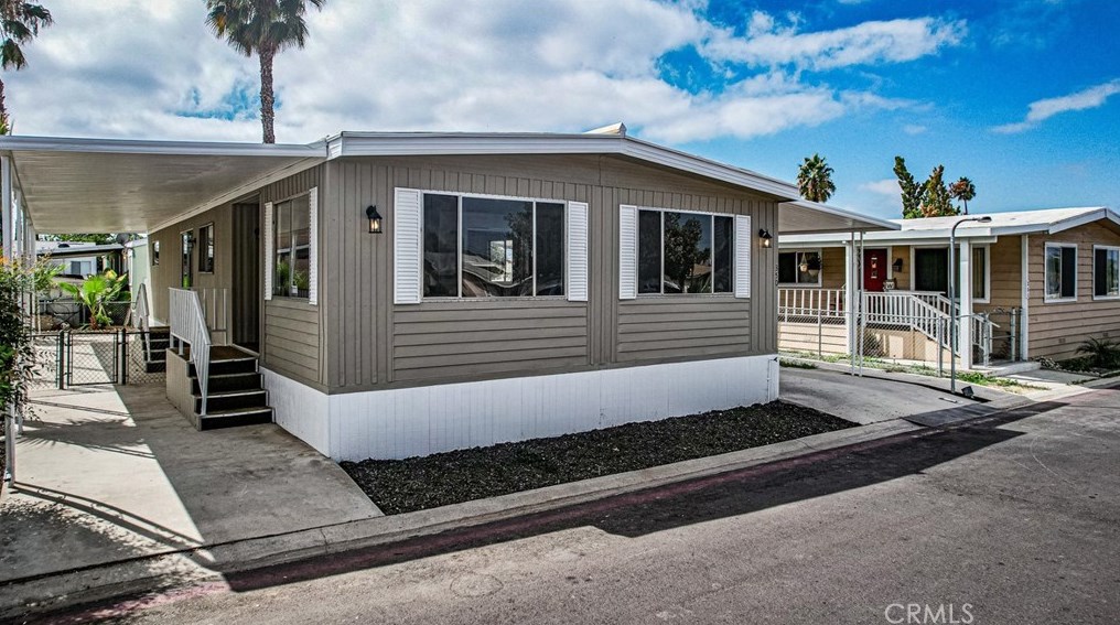 1455 S State St #350, Hemet, CA 92543