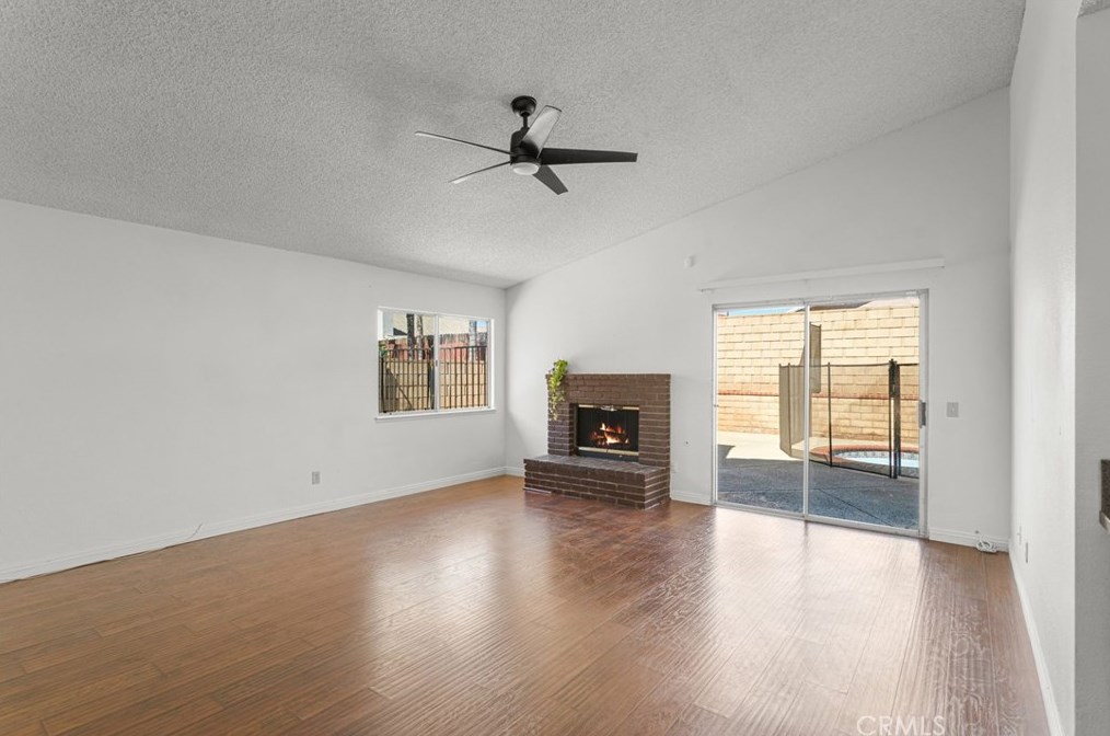 26308 Alturas Creek Dr, Moreno Valley CA 92555-6819 exterior