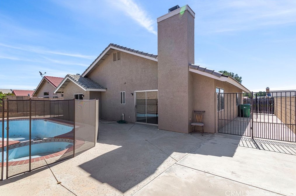 26308 Alturas Creek Dr, Moreno Valley CA 92555-6819 exterior