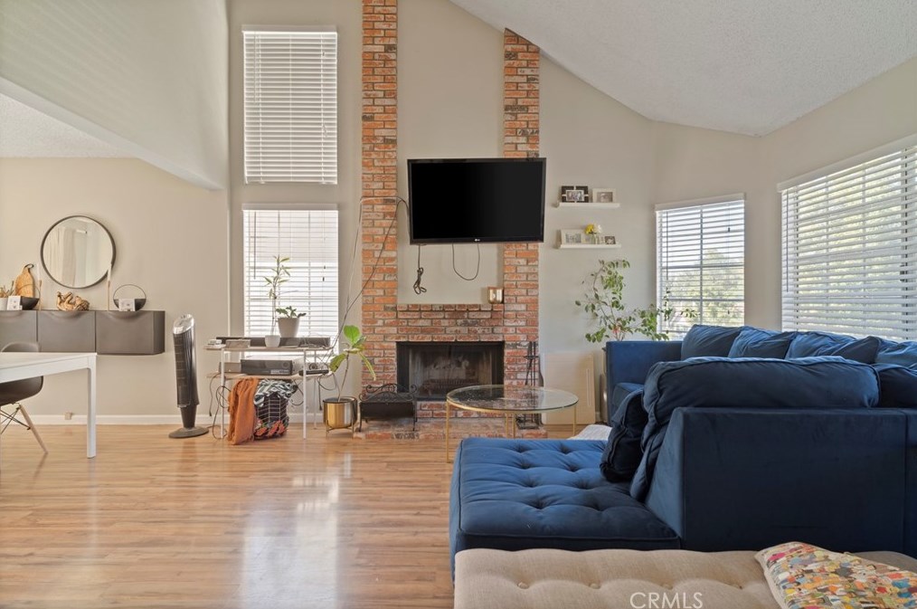 24585 Meadow Grass Way, Moreno Valley CA  92557-4129 exterior