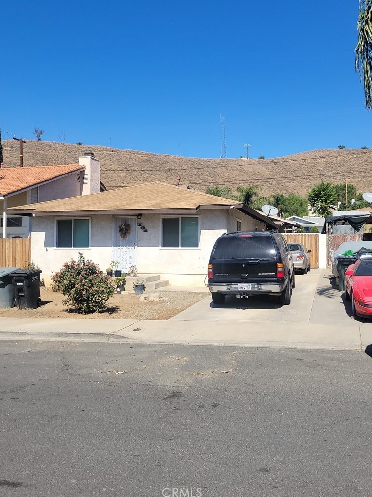 731 Lake St, Lake Elsinore, CA 92530