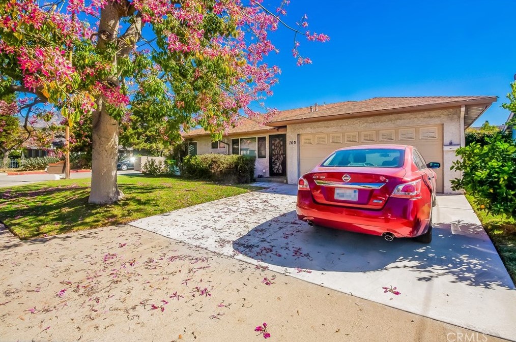 700 S 5th Ave #a, Monrovia, CA 91016