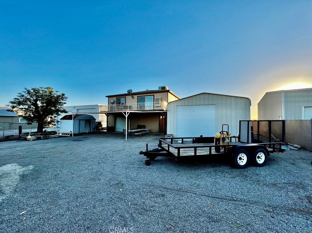 5501 Colorado River Rd, Blythe, CA 92225
