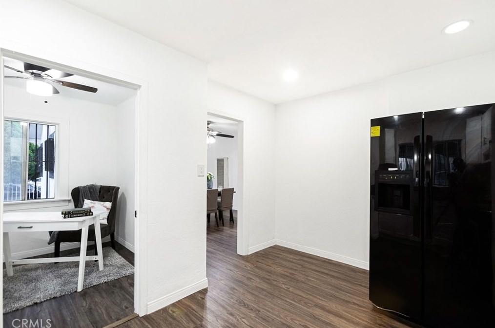 4209 Mckinley Ave, Los Angeles CA  90011-3025 exterior