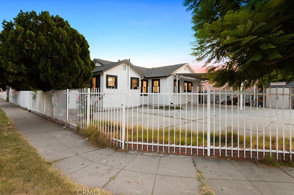 4209 Mckinley Ave, Los Angeles, CA 90011-3025