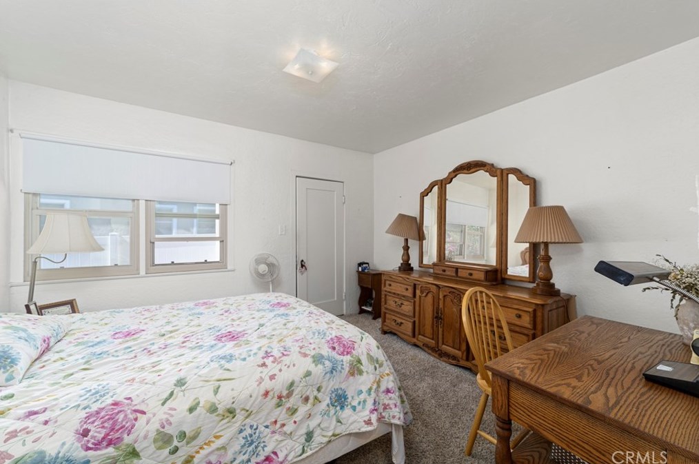 352 Madison Ave, Pomona CA  91767-3124 exterior