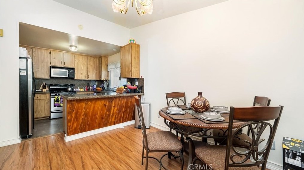 17280 Mesa Ave, Fontana CA  92336-2151 exterior