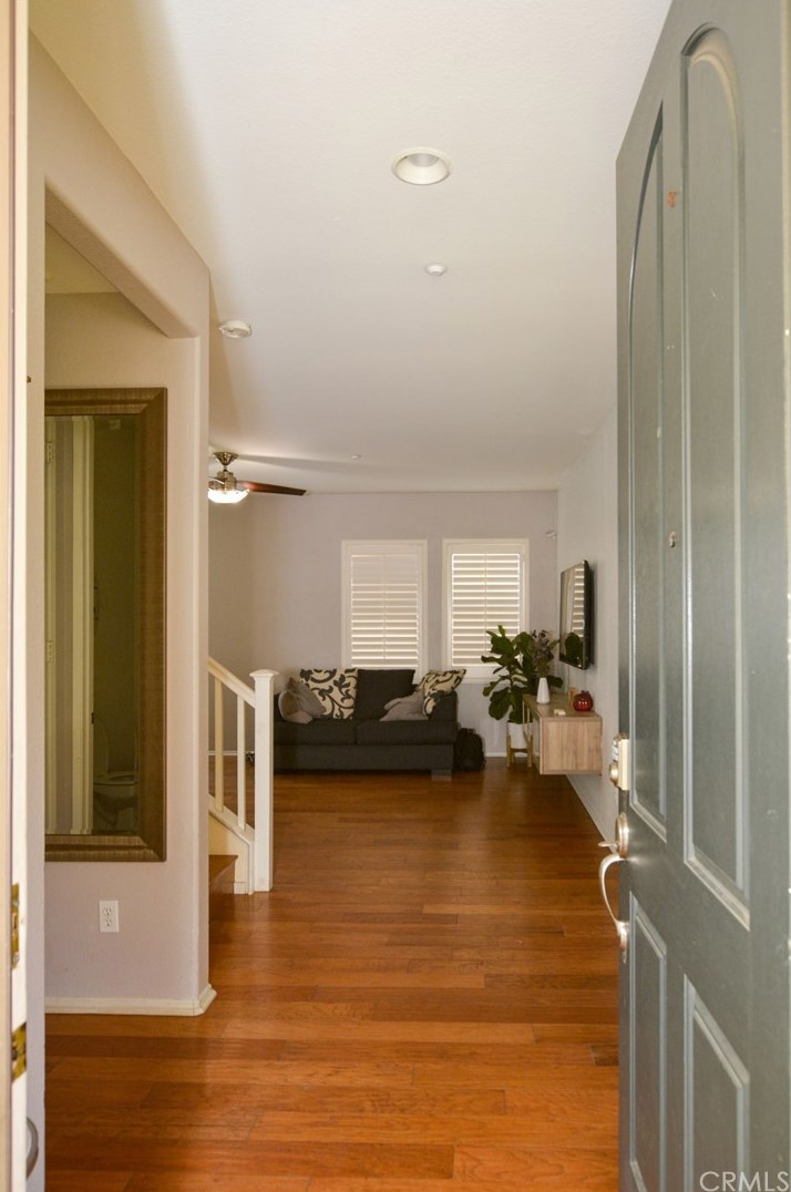 11896 Briarcliff Ave, Fontana, CA 92337