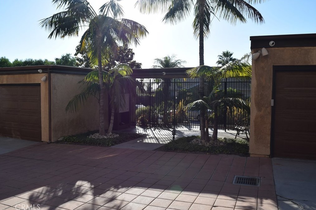 2240 N Legion Dr #207, Long Beach, CA 90755