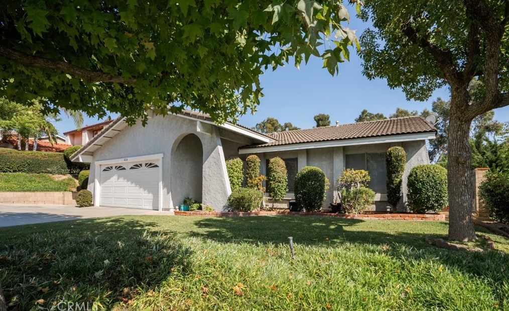 420 Los Gatos Dr, Walnut, CA 91789
