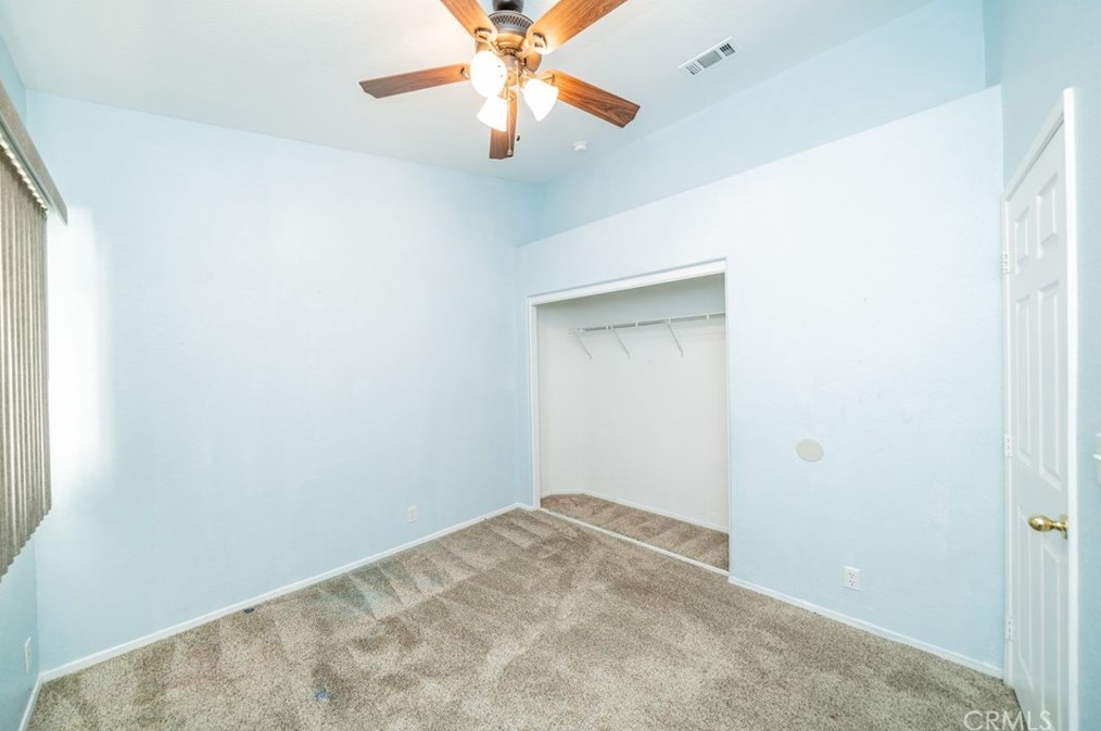 9052 Powell Ave, Hesperia CA  92344-8291 exterior