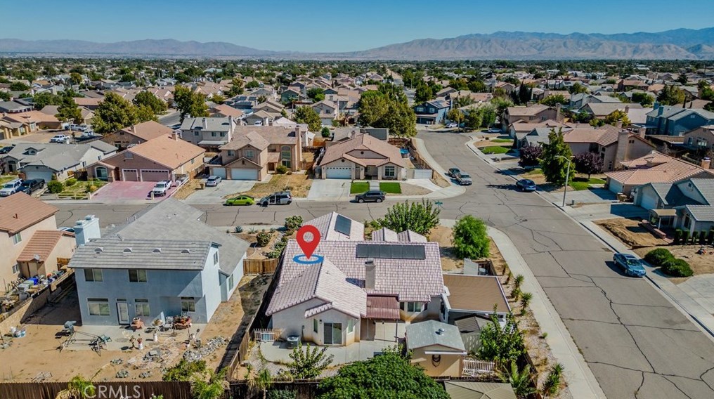 9052 Powell Ave, Hesperia CA  92344-8291 exterior