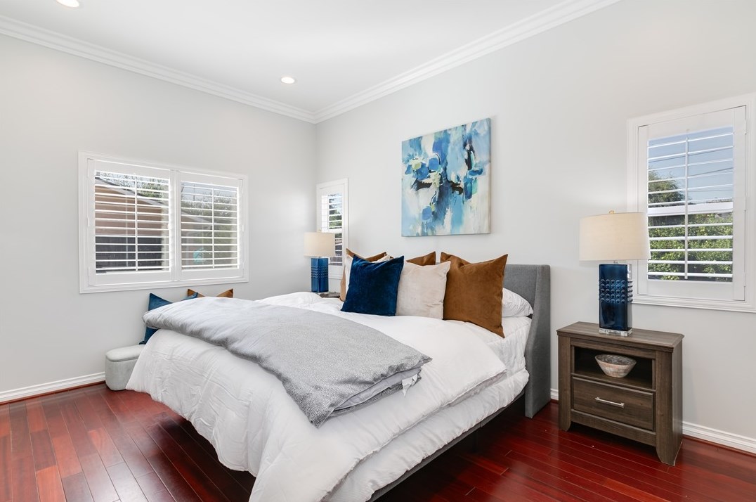 5382 Somerset St, Los Angeles, CA 90032-2429