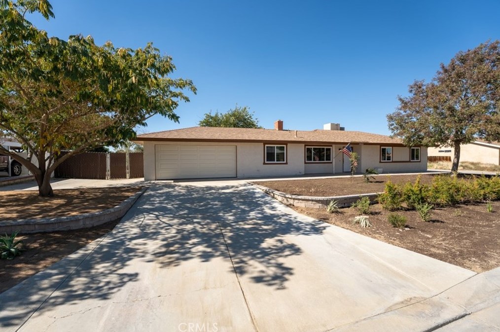 37539 97th St, Juniper Hills, CA 93543
