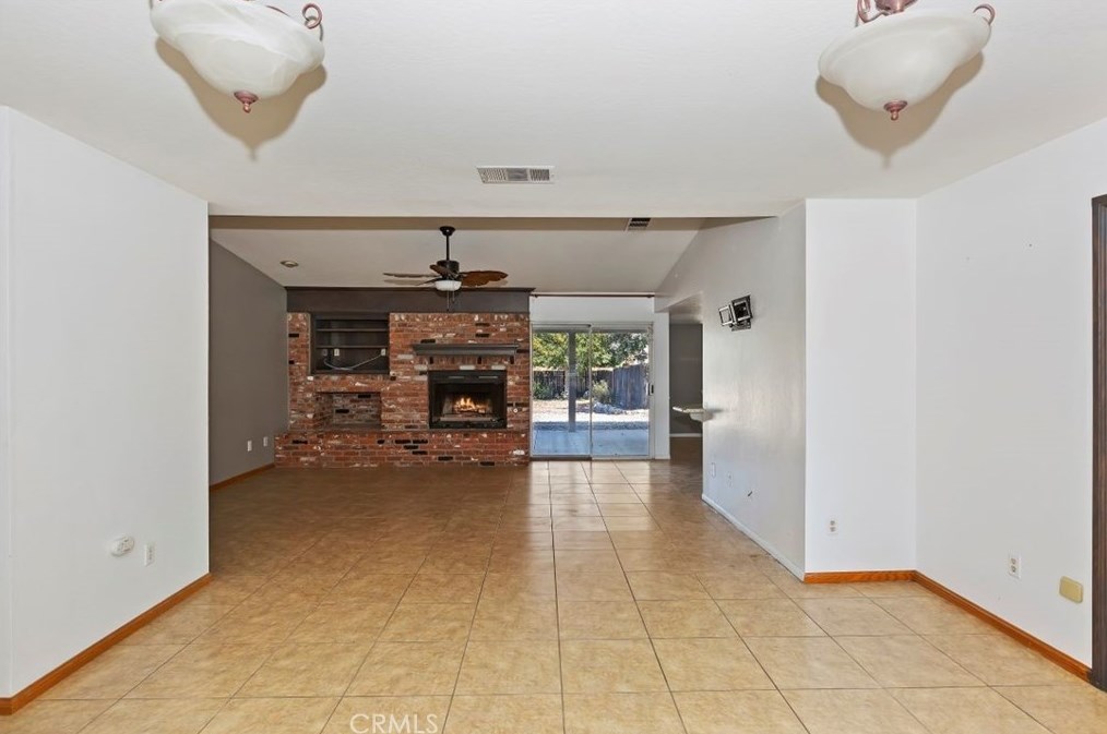 13052 Quapaw Rd, Apple Valley CA  92308-6269 exterior