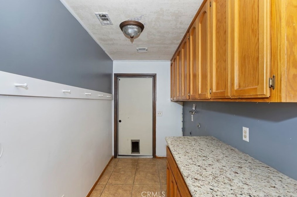 13052 Quapaw Rd, Apple Valley CA  92308-6269 exterior