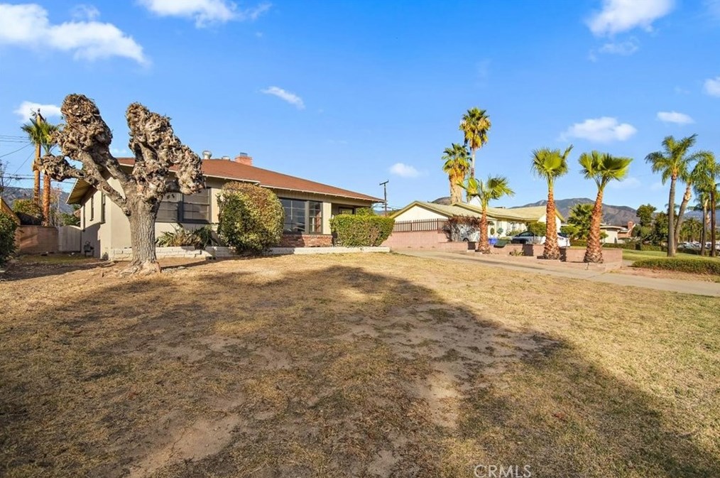 1420 Orchid Dr, San Bernardino, CA 92404