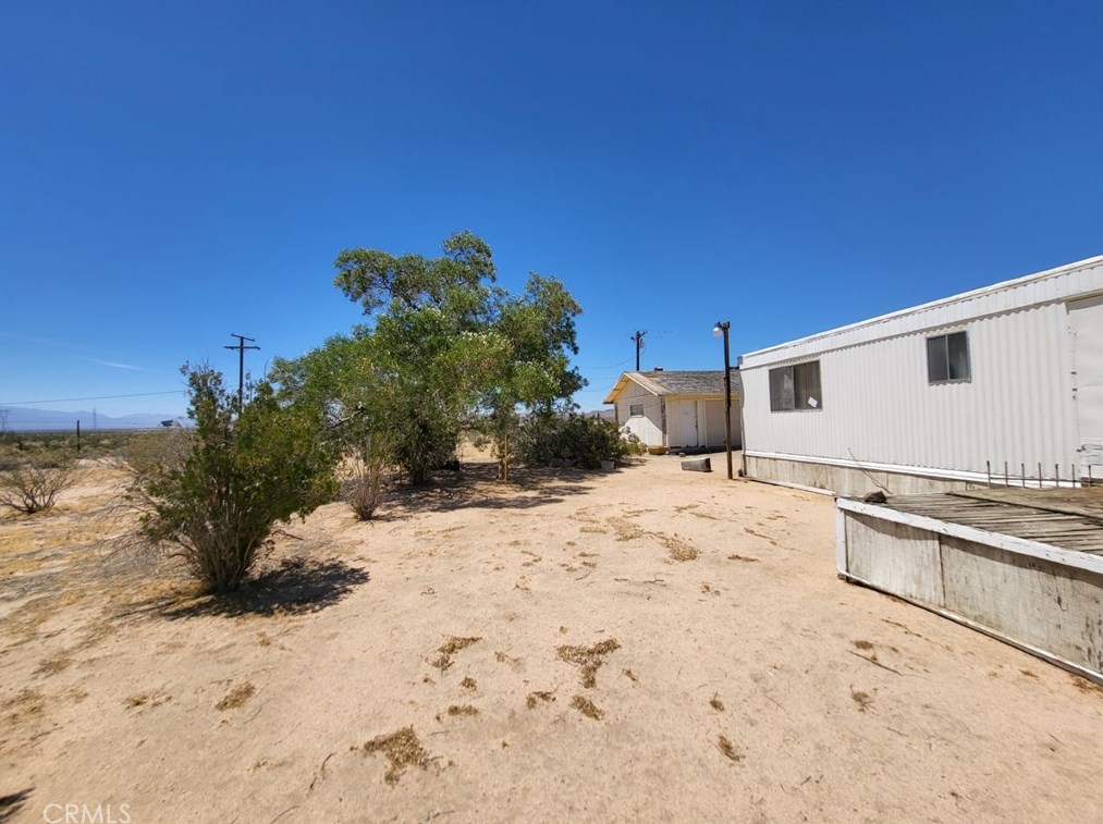 10522 Colusa Rd, El Mirage, CA 92301