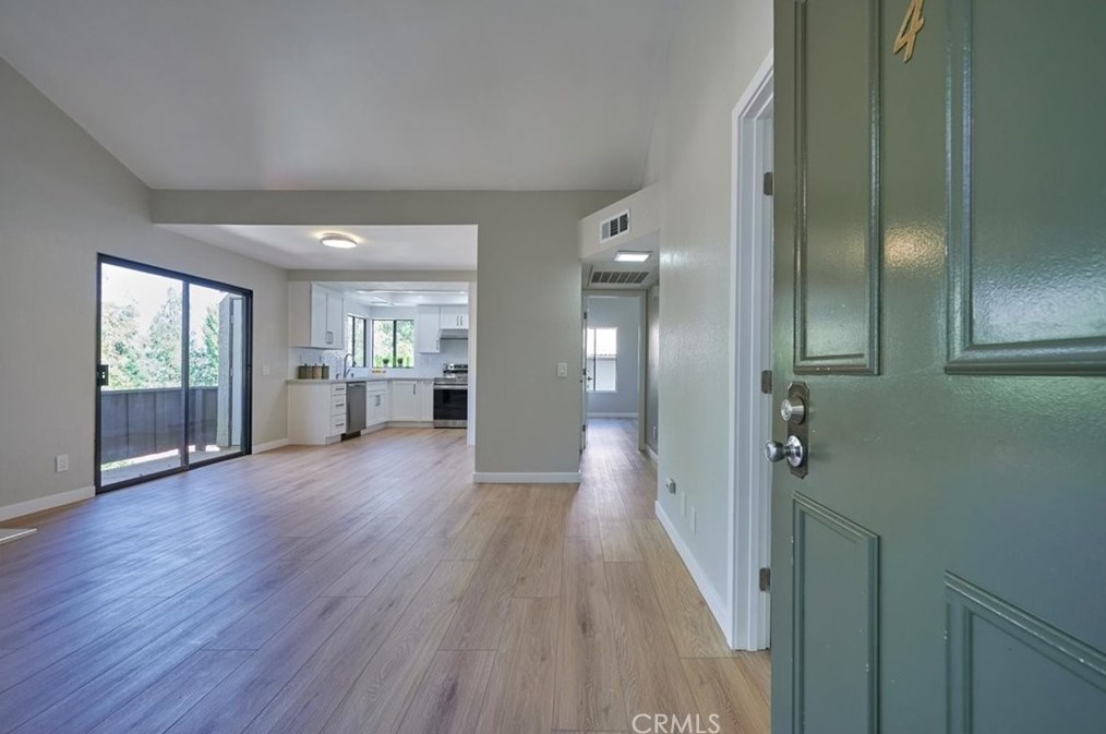 22795 Lakeway Dr #514, Pomona, CA 91765