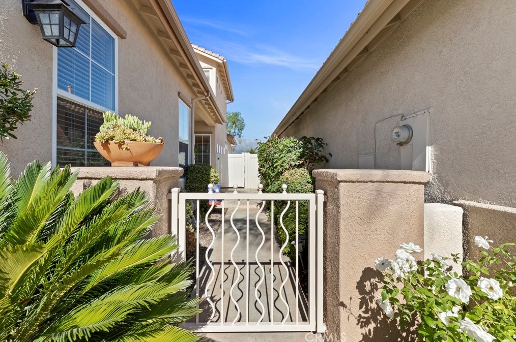 4908 Oakhurst Ave, Banning, CA 92220