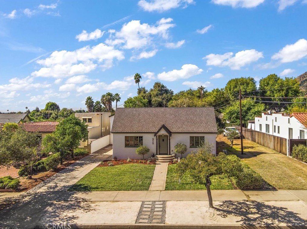 515 N Glendora Ave, Glendora, CA 91741