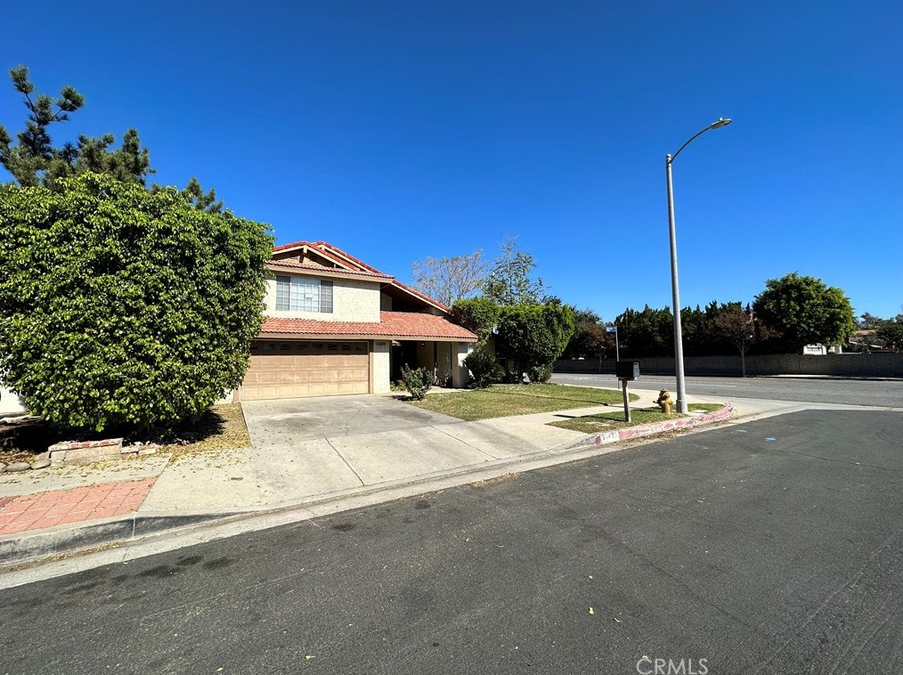 21405 Germain St, Chatsworth, CA 91311-2239
