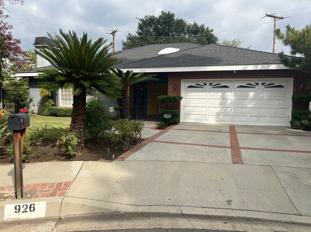 926 Sierra Blanca Dr, Monrovia, CA 91016-3848