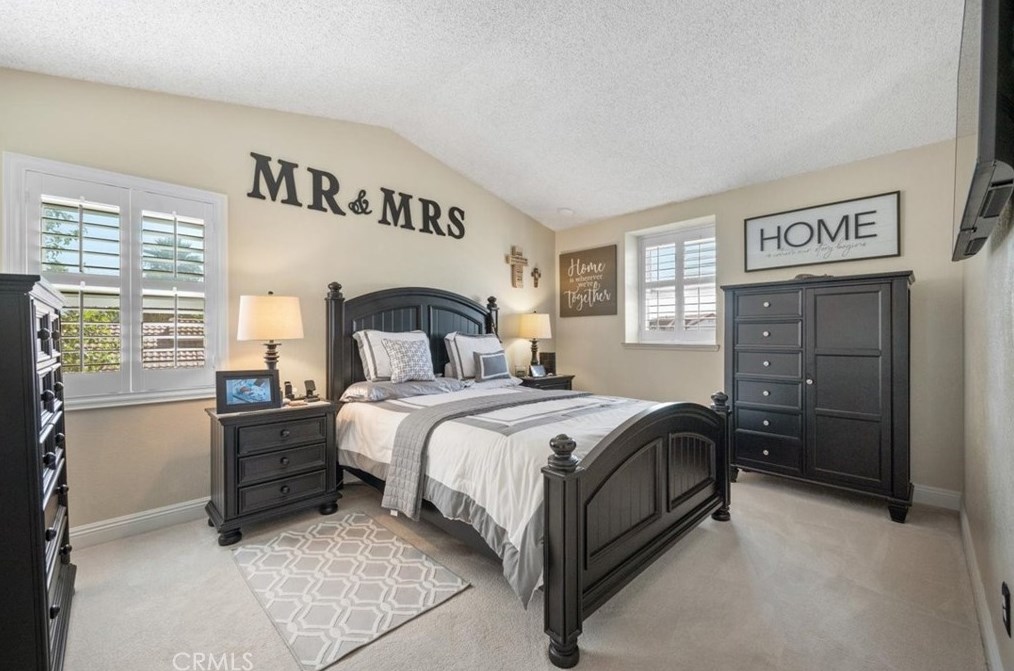 11611 Homewood Pl, Fontana CA  92337-0669 exterior