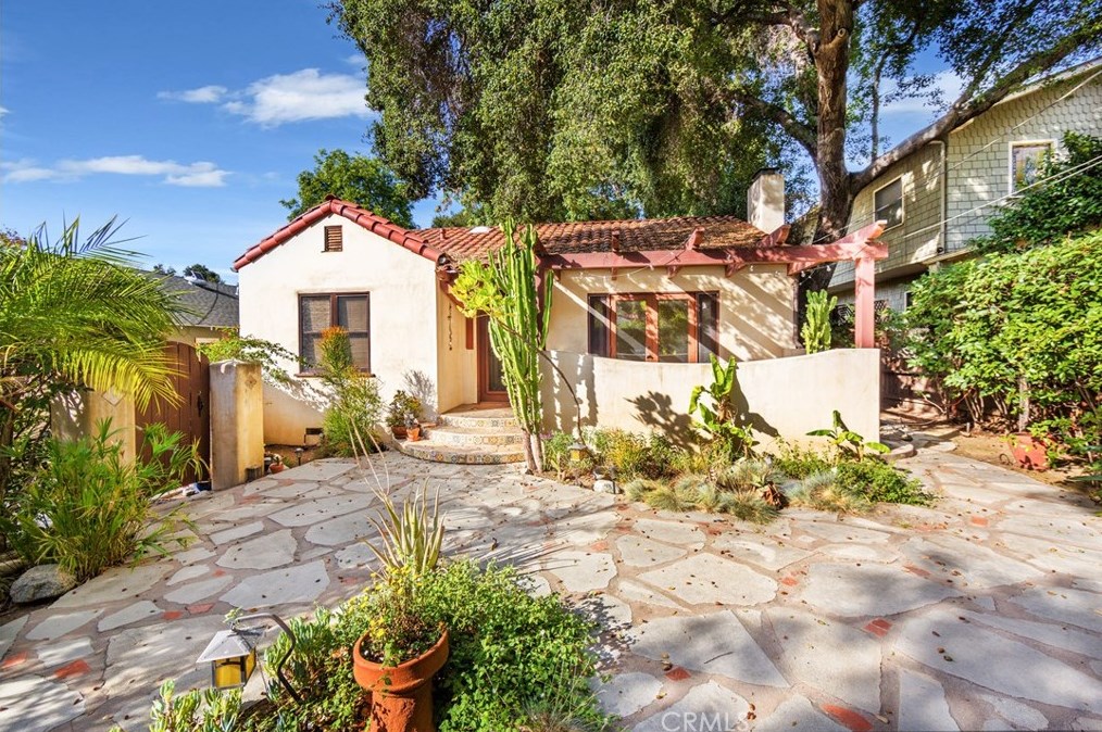 1839 Michigan Ave, Pasadena, CA 91104-1453
