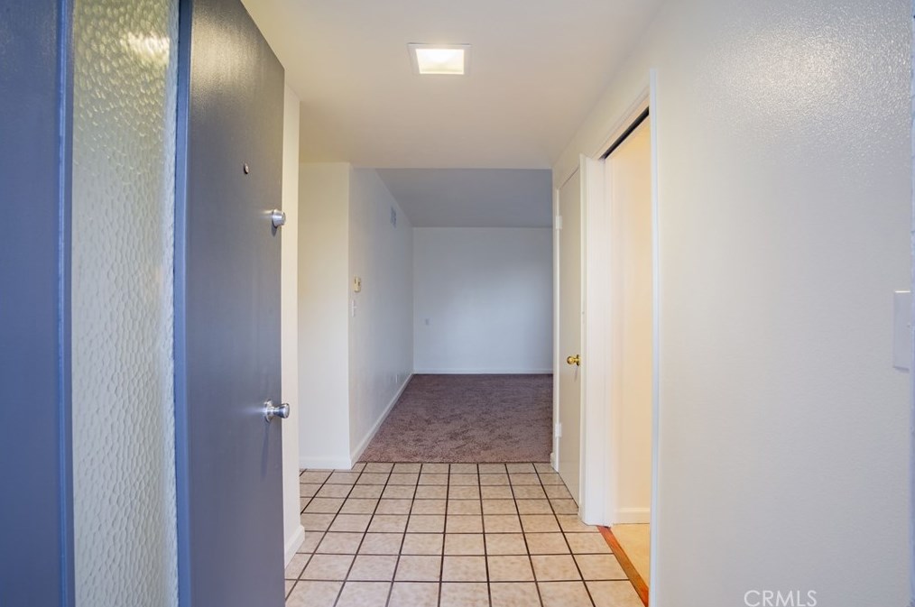 889 Ottawa Dr, Claremont, CA 91711
